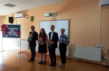 absolwenci z nagrodami klasa b