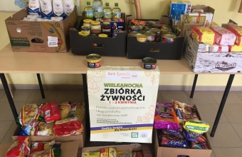 Swiateczna zbiorka zywnosci