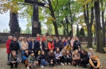 3.Cmentarz Powstancow Warszawy, uczniowie klasy 5a i 5b- wycieczka Warszawa