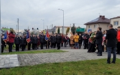 poczet pod pomnikiem