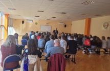 2.Uczniowie klas 7 i 8 sp Malanow, sp. Milaczew podczas spotkania z p. Szelagiem