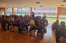 Uczniowie klas 7 i 8 sp Malanow, sp. Milaczew podczas spotkania z p. Szelagiem