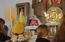 Uczestnicy Misyjnej Drogi Krzyzowej (18)