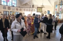 Uczestnicy Misyjnej Drogi Krzyzowej (19)