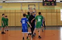 Zawody w koszykowke (4)