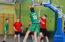 Zawody w koszykowke (9)