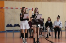 Uczniowie podczas apelu  (3)