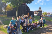 Wyjscie pod pomnik Jana Pawla II - klasa 3 b