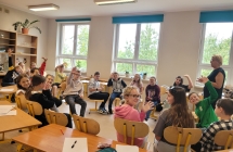 5.1. Uczniowie podczas warsztatow. Profilaktyka agresji. Rozwiazywanie konfliktow.