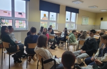 2.1. Uczniowie podczas warsztatow. Profilaktyka agresji. Rozwiazywanie konfliktow.