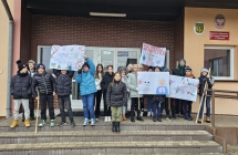 9.8.Uczniowie podczas Swiatowego dnia Rzucania Palenia Tytoniu