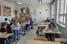 Uczniowie podczas konkursu wiedzy o HIV i AIDS