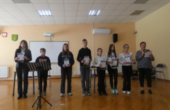 wreczenie dyplomow uczestnikom konkursu humanistycznego