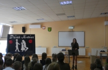 Wystep wokalny uczennicy