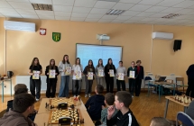 Uczestnicy z dyplomami  (5)