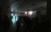 Tanczacy uczniowie.