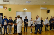 Uczniowie podczas apelu z okazji Dnia Zdrowia (10)