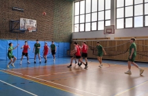 zbiorka pod koszem