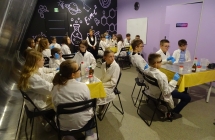 w laboratorium chemicznym