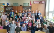 Przedszkolaki i klasa 1B SP (1)