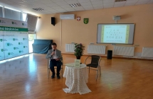 uczen czyta