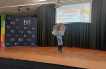 chlopiec z parasolem 1 (1)