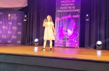solistka mlodsza