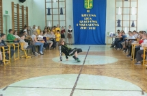 31