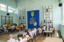 81